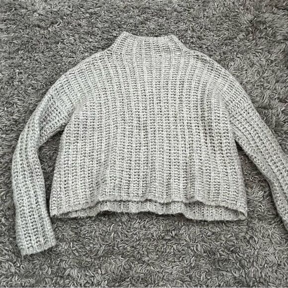 Aerie grey knit pull over mock cowl neck sweater size small - Picture 1 of 4